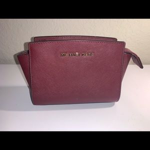 Michael kors purse